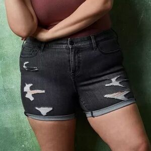 Torrid - Super Soft Mid-Rise Gray / Washed Black 5 Inch Inseam Short - 20 / 2X